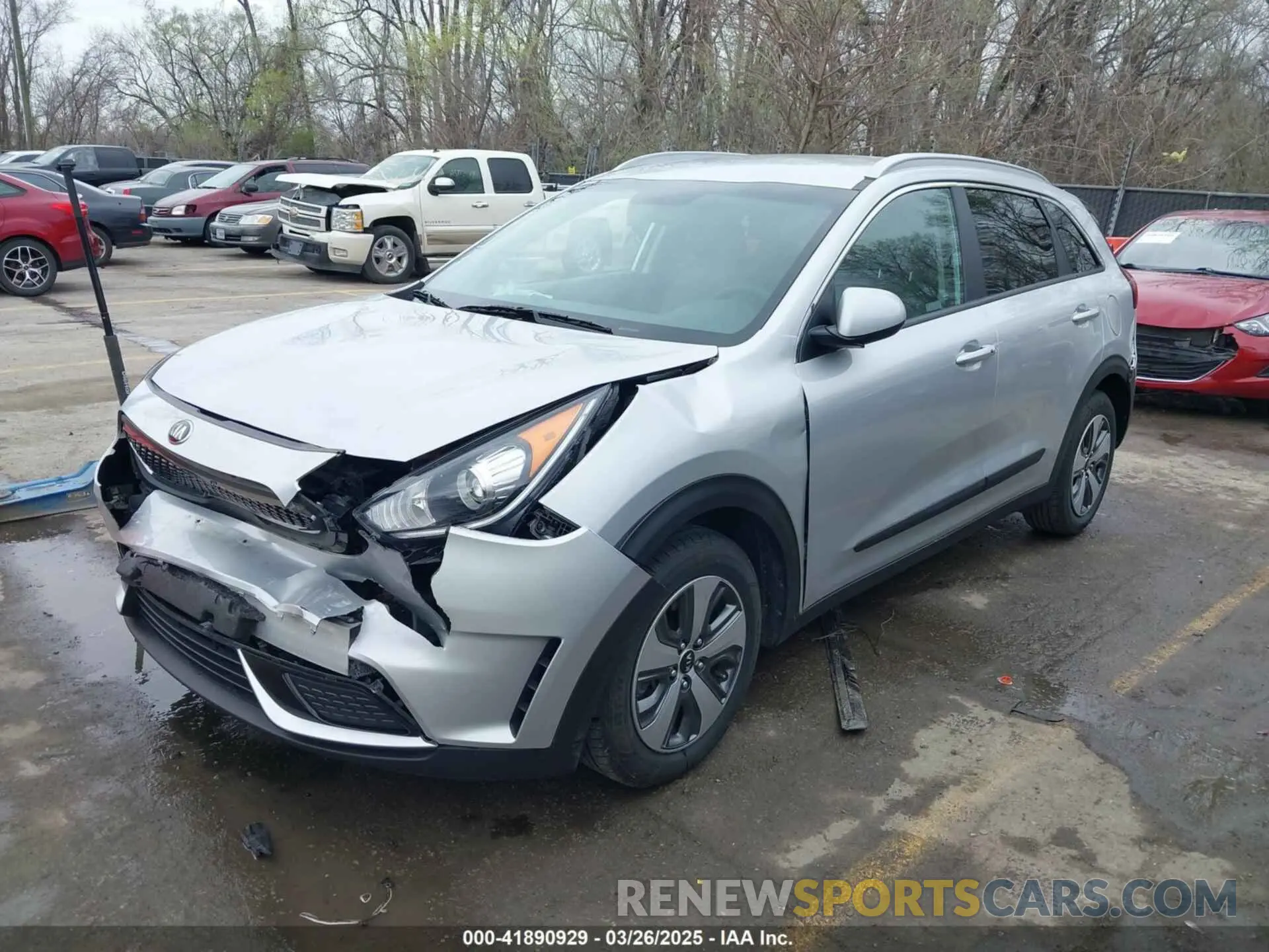 2 Photograph of a damaged car KNDCB3LC7K5233362 KIA NIRO 2019