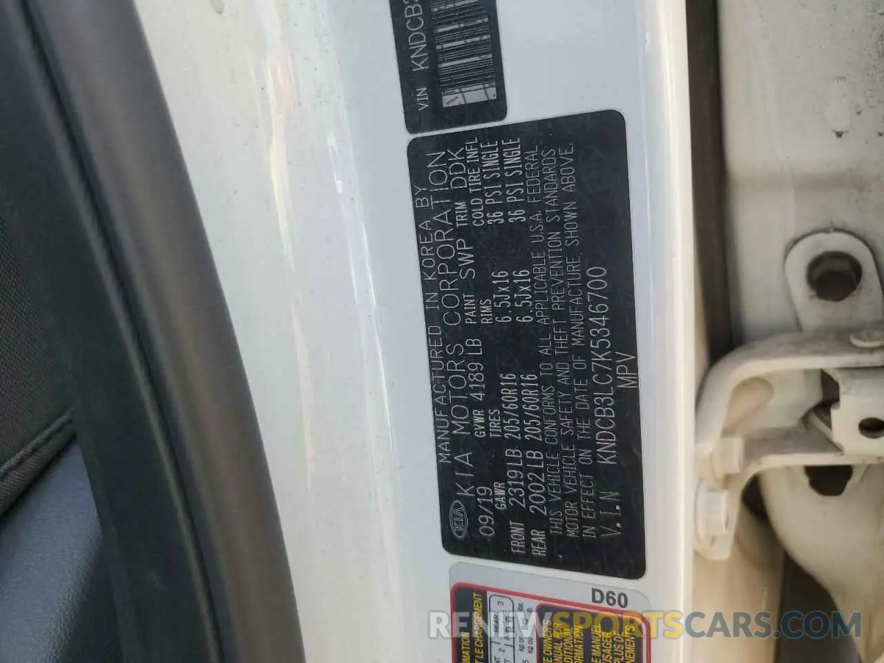 13 Photograph of a damaged car KNDCB3LC7K5346700 KIA NIRO 2019