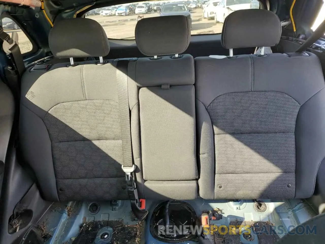 10 Photograph of a damaged car KNDCB3LC8K5241826 KIA NIRO 2019