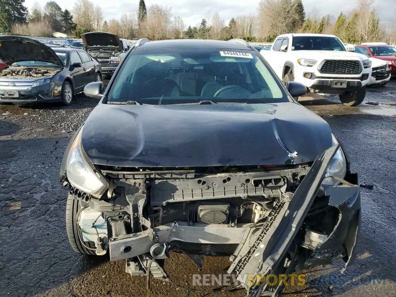 5 Photograph of a damaged car KNDCB3LC8K5264474 KIA NIRO 2019
