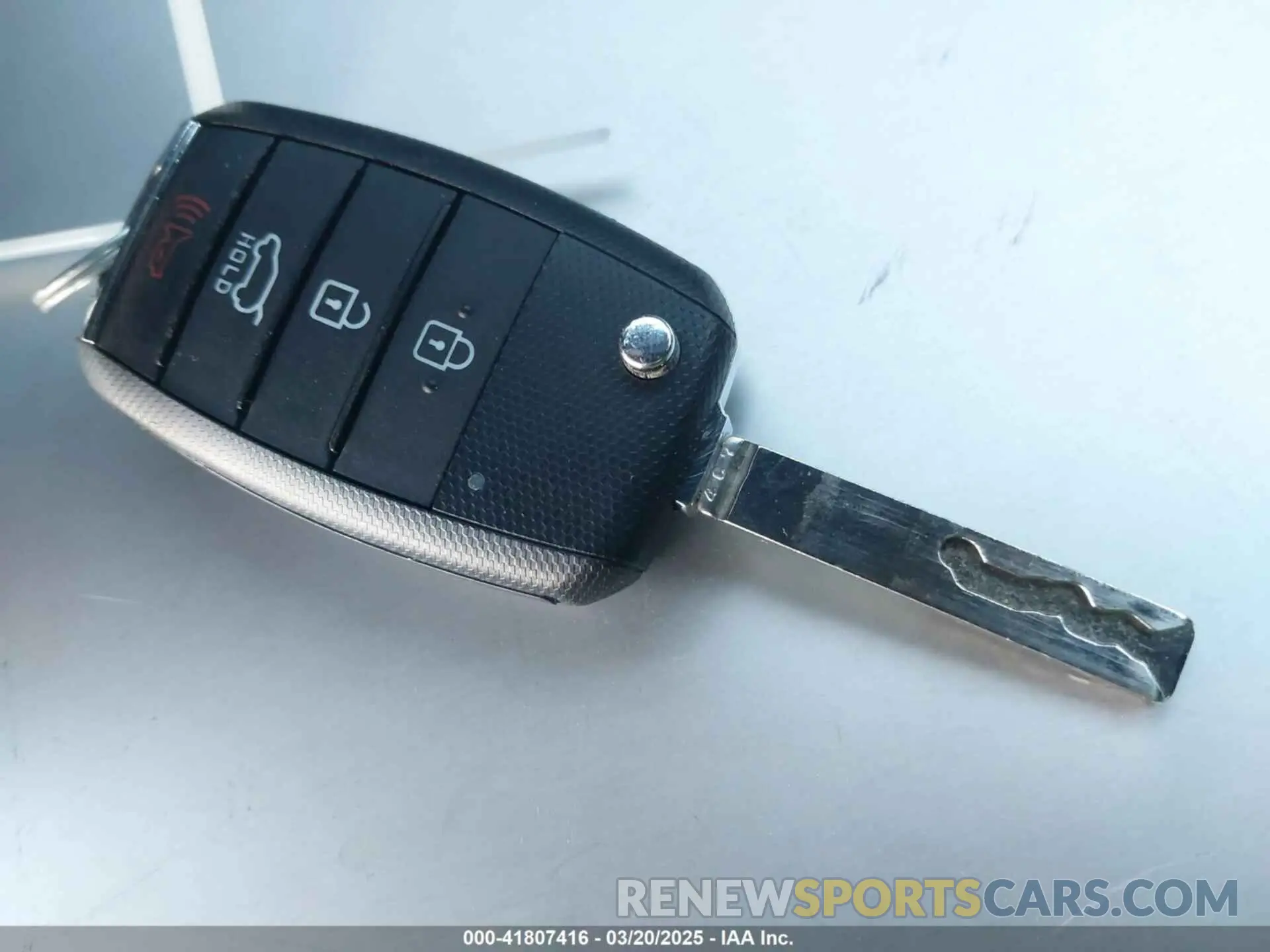 11 Photograph of a damaged car KNDCB3LCXK5257624 KIA NIRO 2019