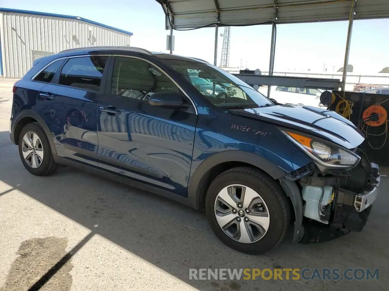 4 Photograph of a damaged car KNDCB3LCXK5346092 KIA NIRO 2019