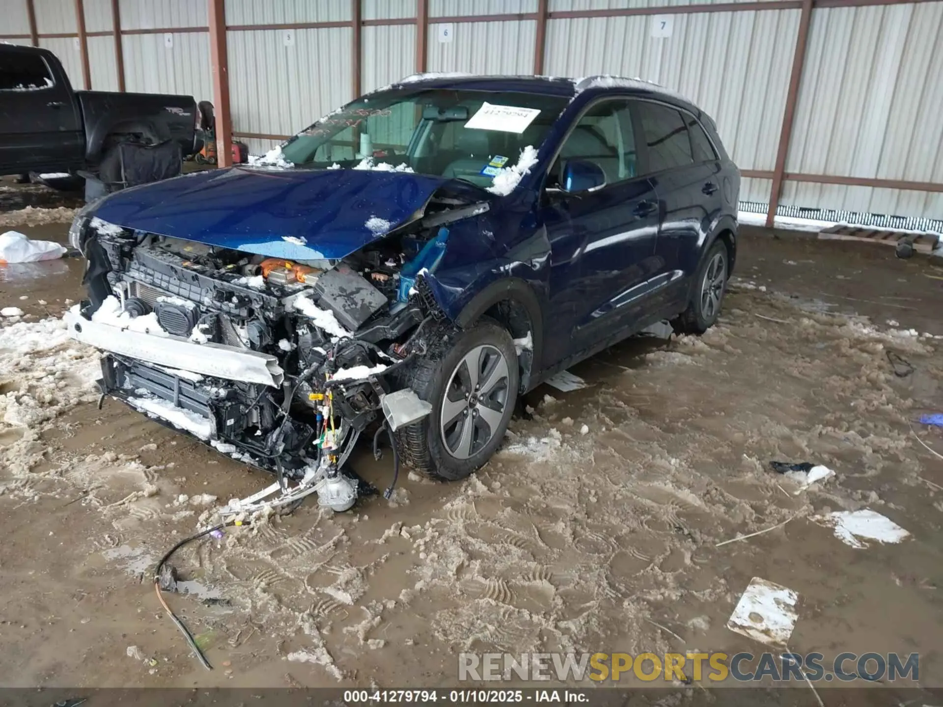 2 Photograph of a damaged car KNDCC3LC3K5275931 KIA NIRO 2019