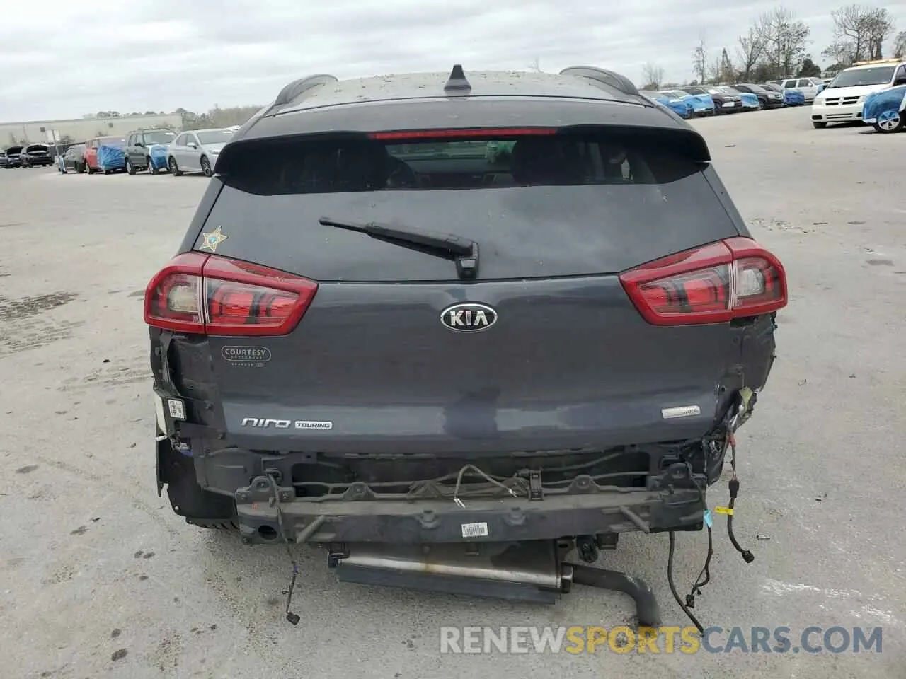 6 Photograph of a damaged car KNDCC3LC4K5222283 KIA NIRO 2019