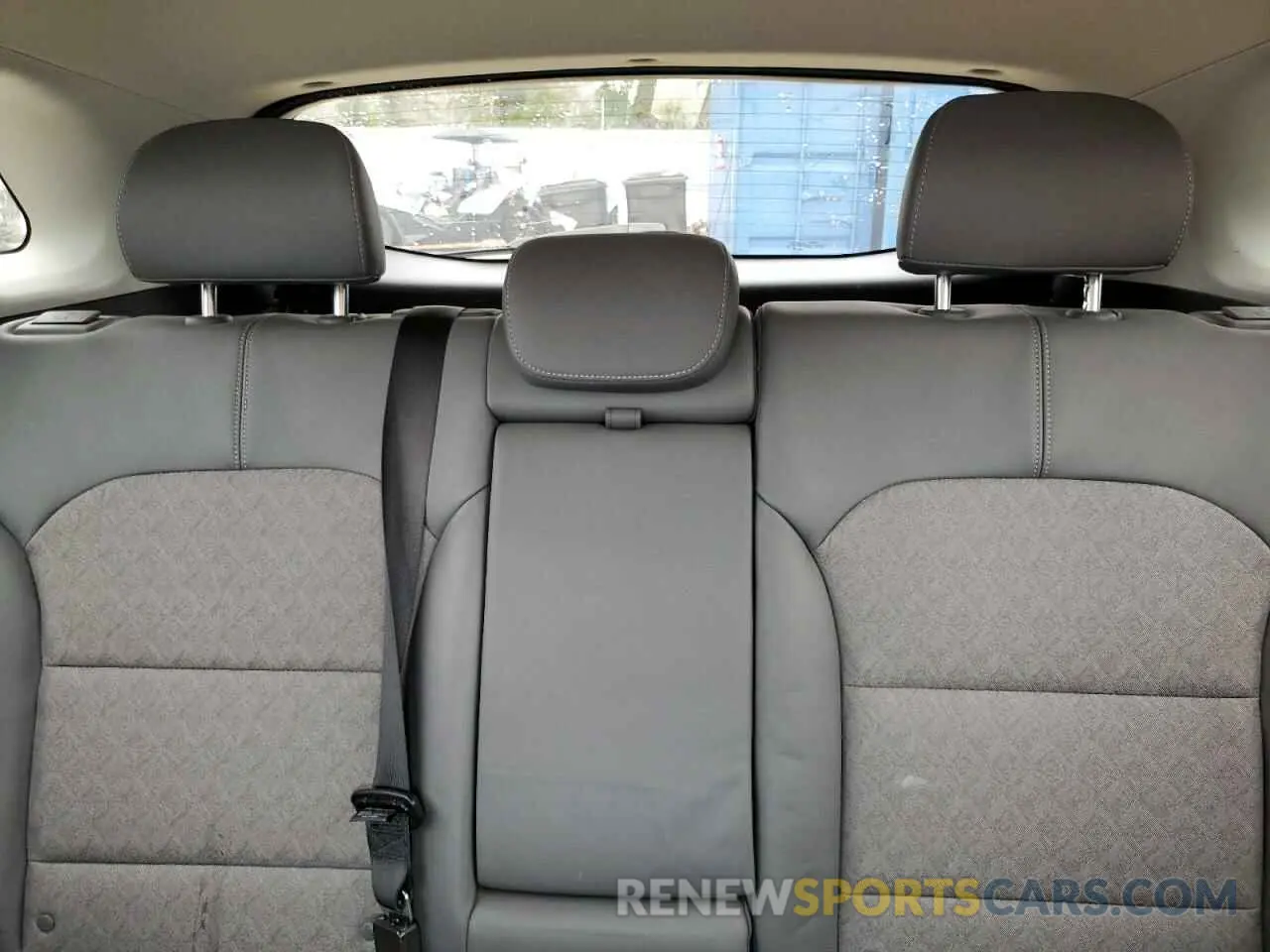 10 Photograph of a damaged car KNDCC3LC5K5303986 KIA NIRO 2019