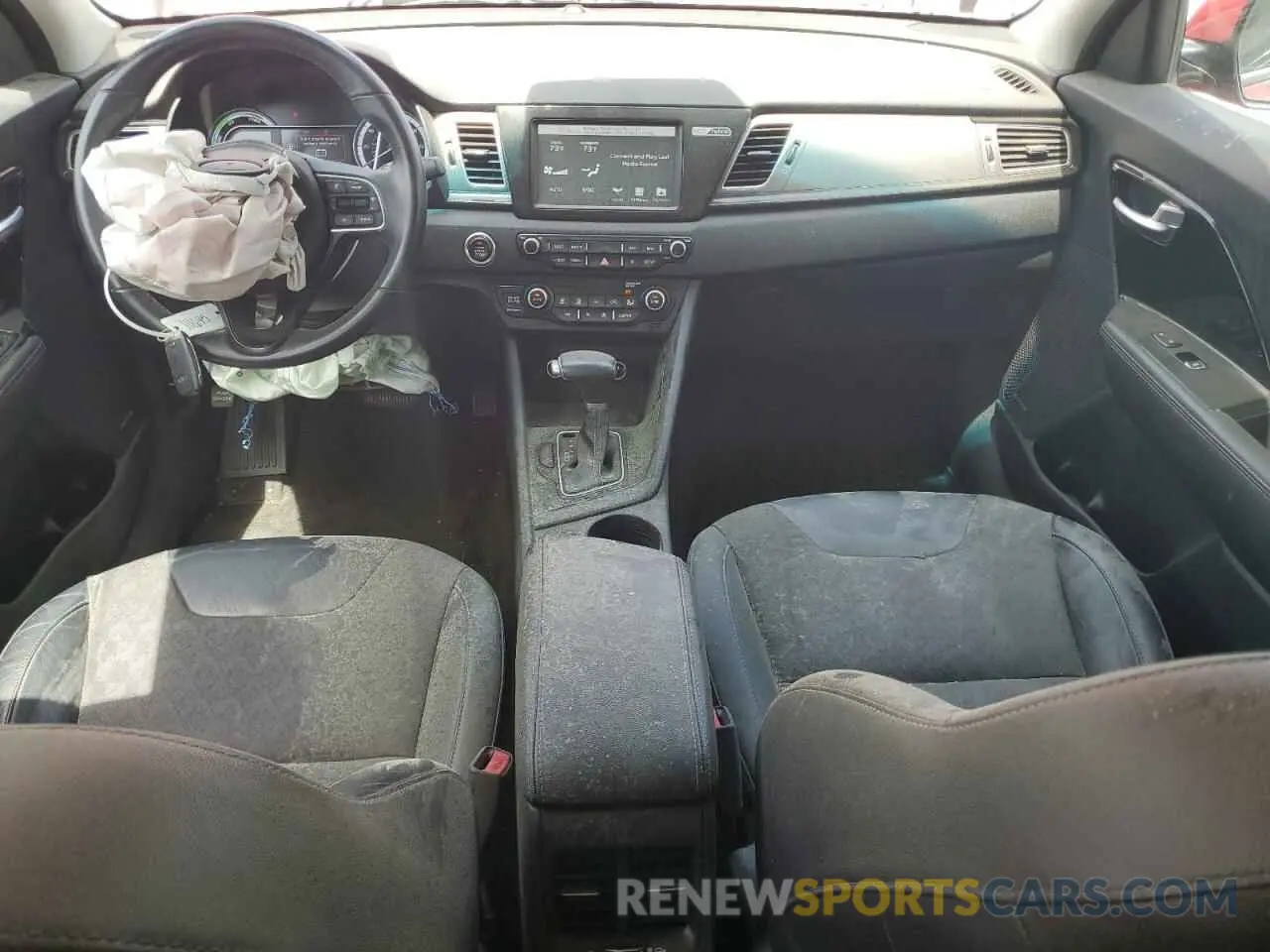 8 Photograph of a damaged car KNDCC3LC7K5253950 KIA NIRO 2019