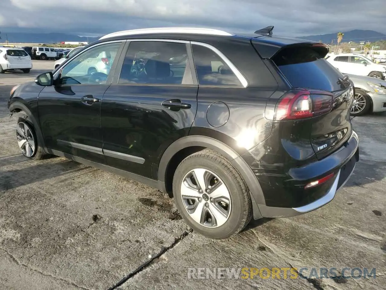 2 Photograph of a damaged car KNDCC3LCXK5350432 KIA NIRO 2019
