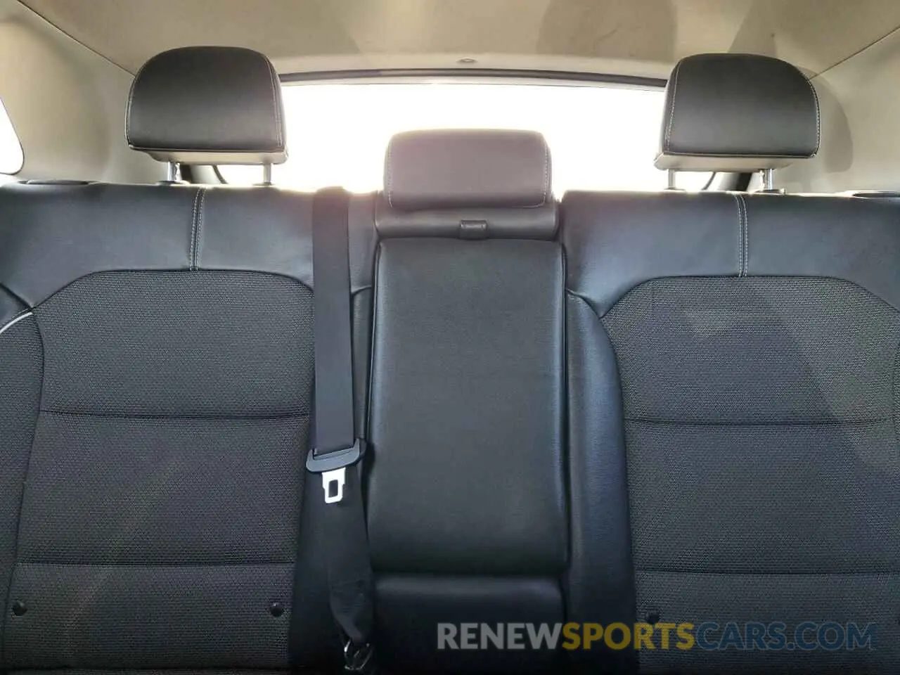 10 Photograph of a damaged car KNDCC3LG3K5024135 KIA NIRO 2019