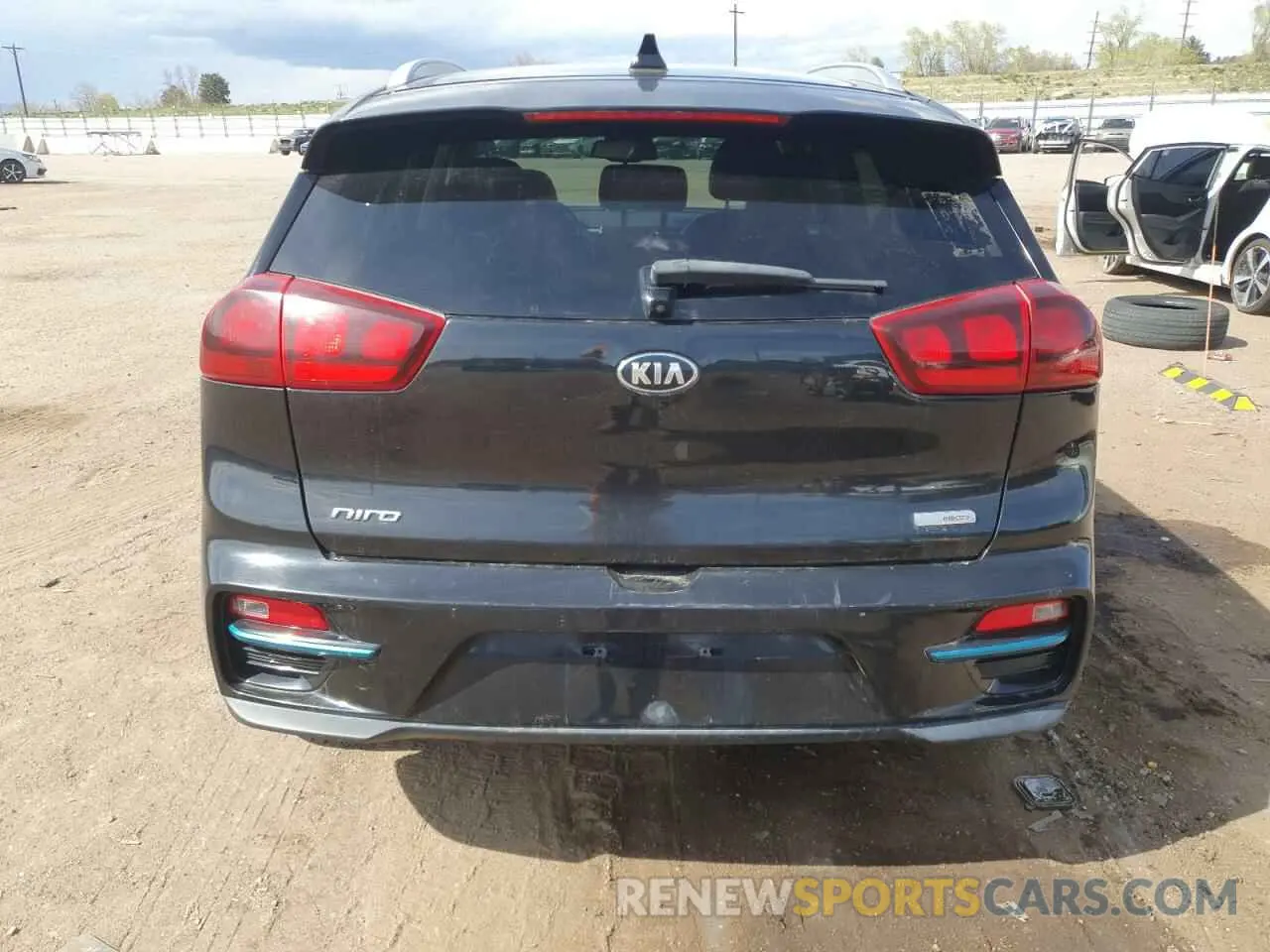 6 Photograph of a damaged car KNDCC3LG5K5024234 KIA NIRO 2019