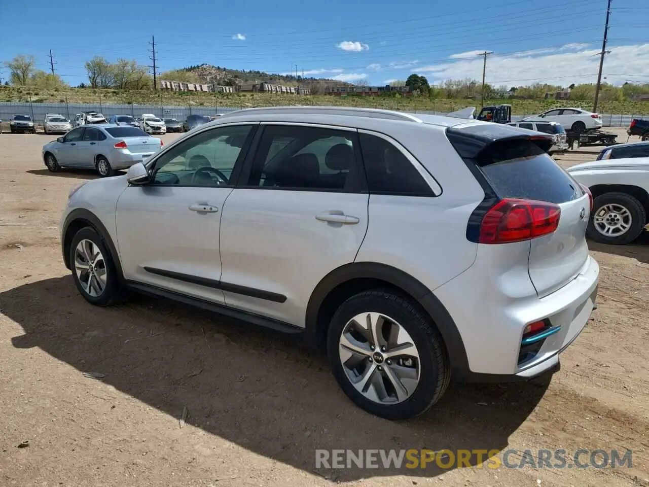 2 Photograph of a damaged car KNDCC3LG9K5024124 KIA NIRO 2019