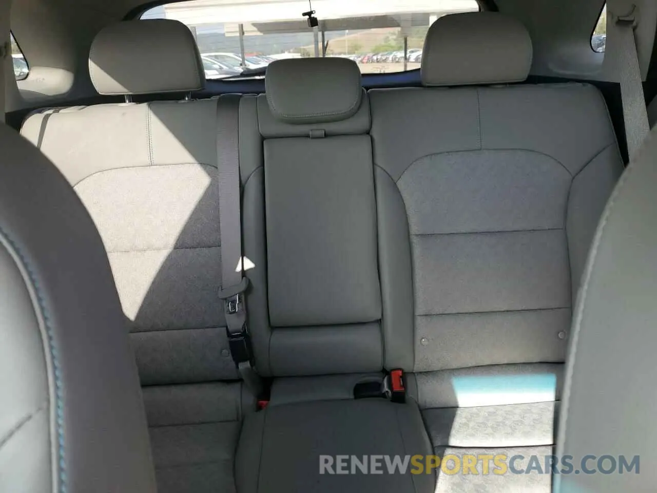 10 Photograph of a damaged car KNDCD3LD2K5258012 KIA NIRO 2019