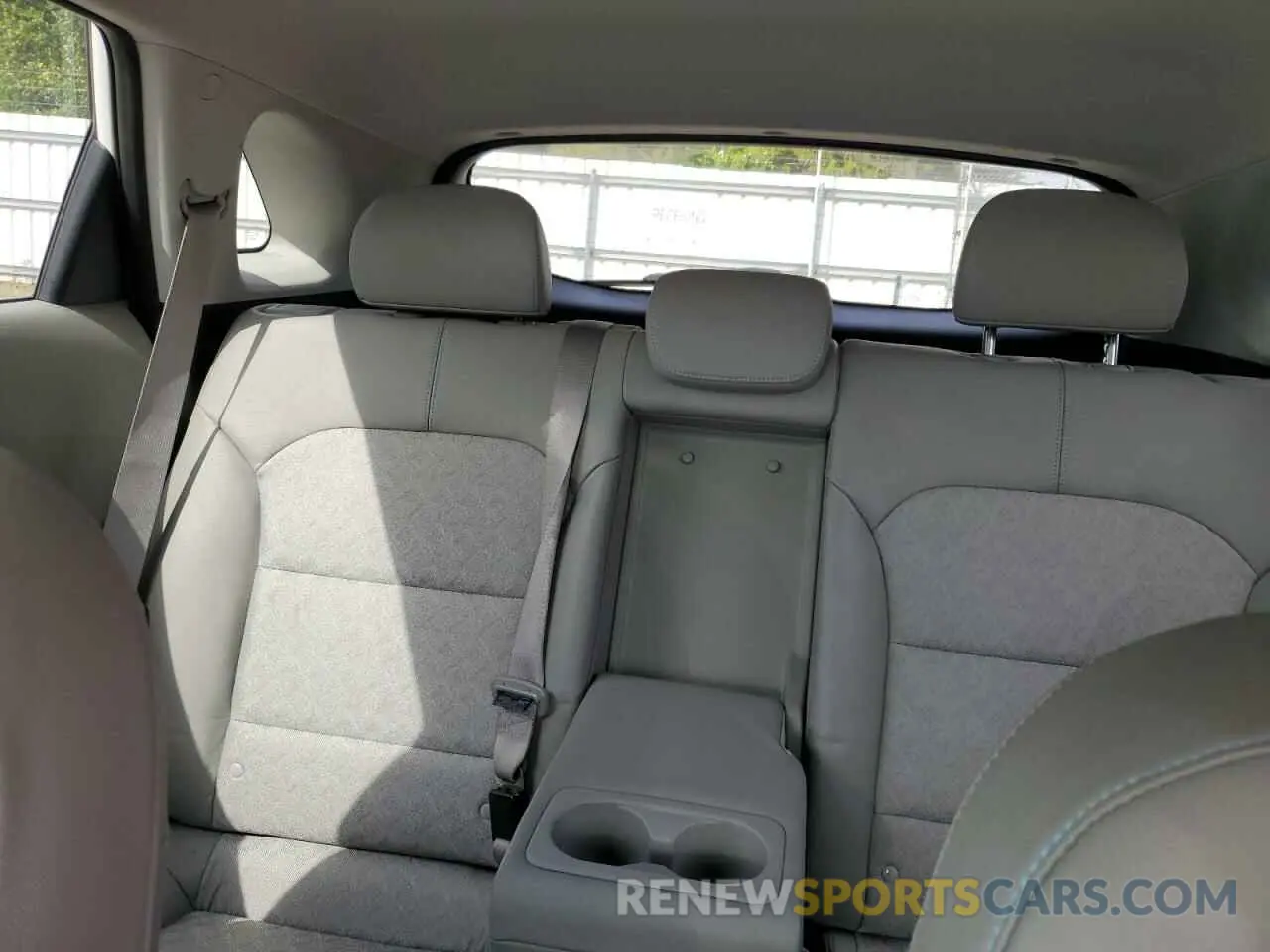 10 Photograph of a damaged car KNDCD3LD4K5234410 KIA NIRO 2019