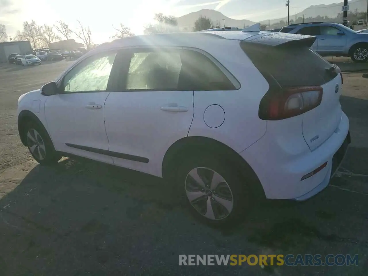 2 Photograph of a damaged car KNDCD3LD6K5331852 KIA NIRO 2019