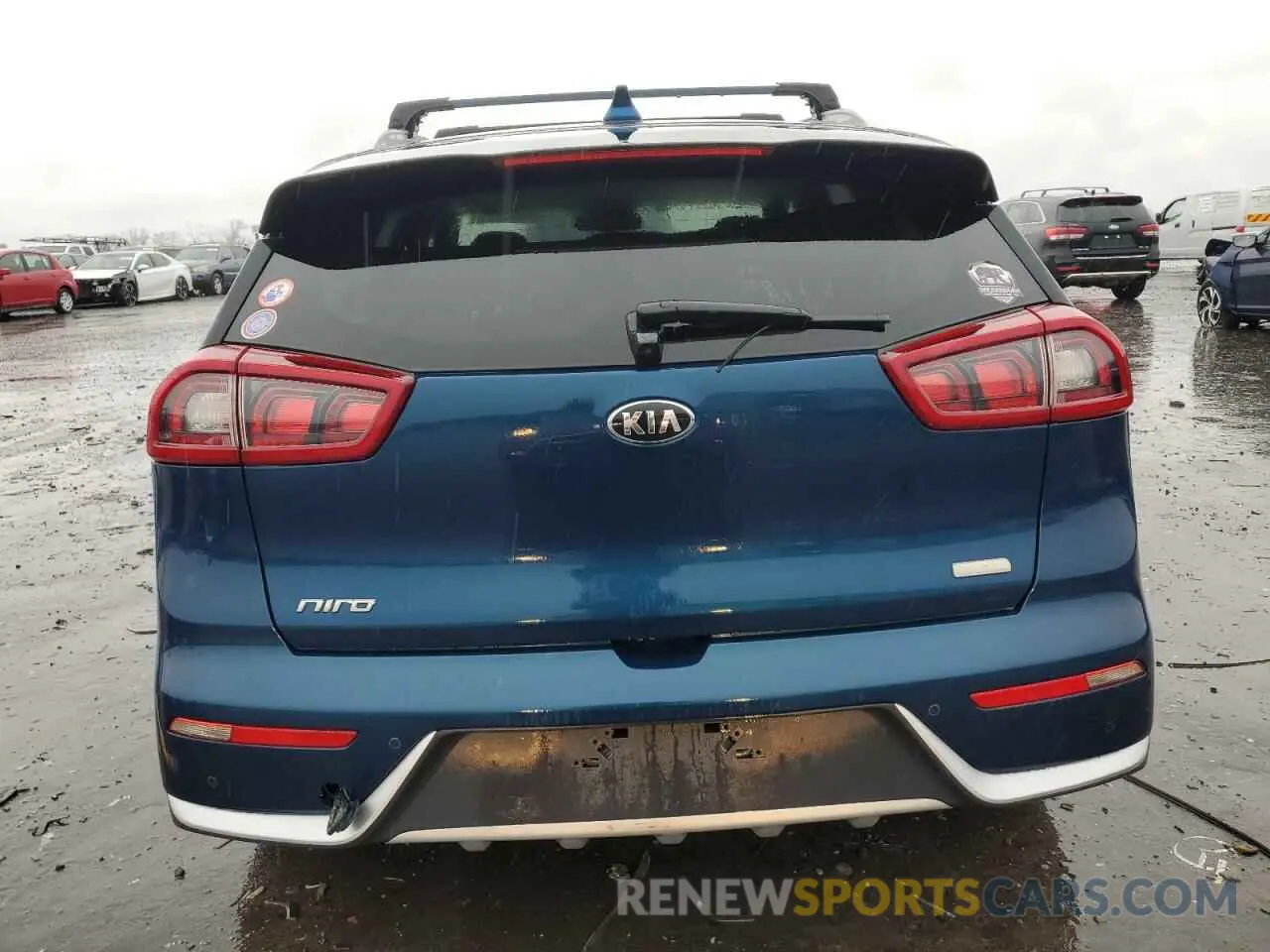6 Photograph of a damaged car KNDCE3LC5K5274841 KIA NIRO 2019