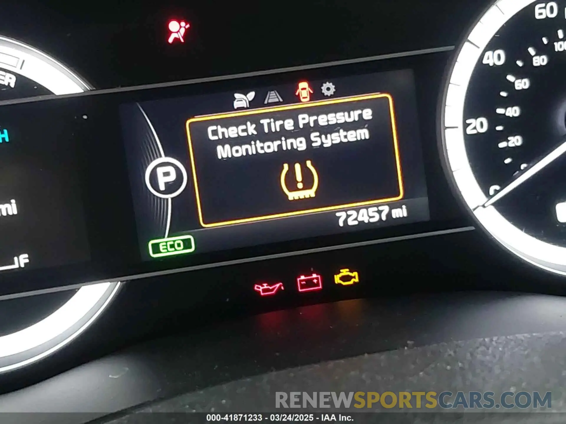 14 Photograph of a damaged car KNDCE3LC7K5351502 KIA NIRO 2019