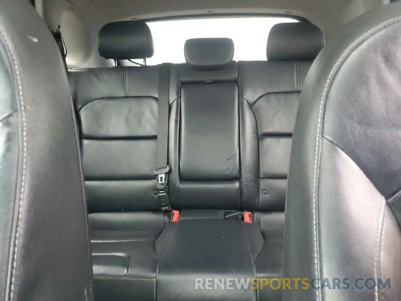 10 Photograph of a damaged car KNDCE3LC9K5223665 KIA NIRO 2019
