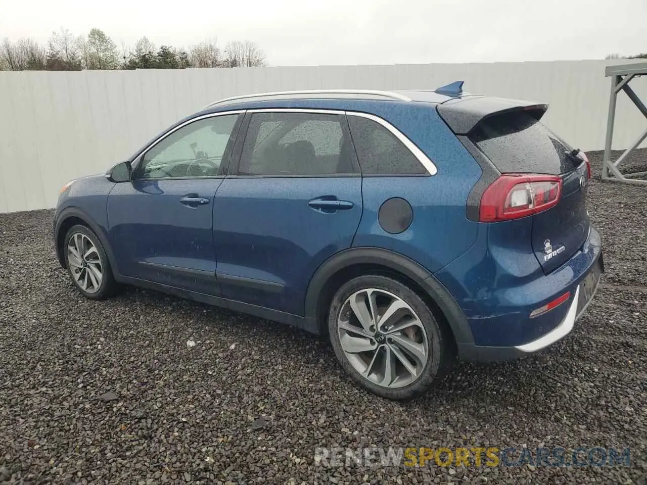 2 Photograph of a damaged car KNDCE3LC9K5223665 KIA NIRO 2019
