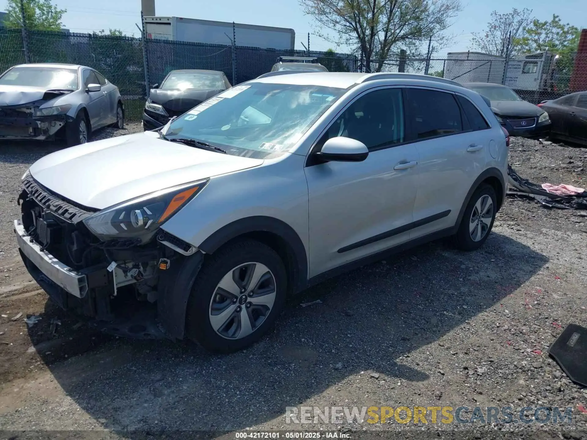 2 Photograph of a damaged car KNDCB3LC0L5360696 KIA NIRO 2020