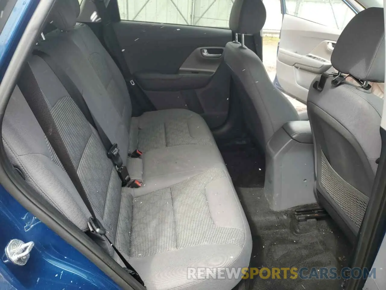 10 Photograph of a damaged car KNDCB3LC0L5421612 KIA NIRO 2020