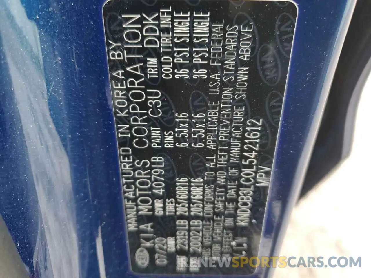 13 Photograph of a damaged car KNDCB3LC0L5421612 KIA NIRO 2020