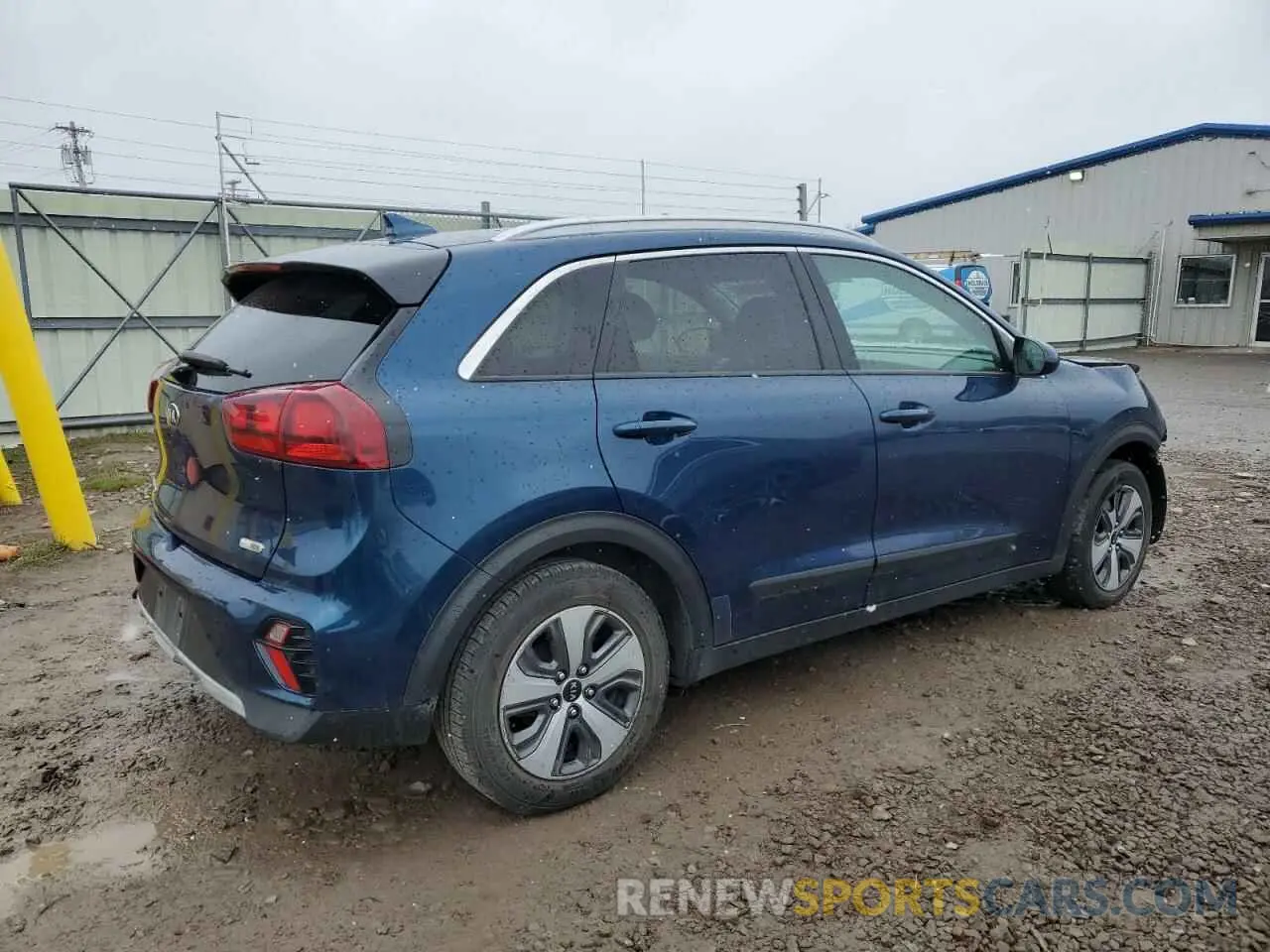 3 Photograph of a damaged car KNDCB3LC0L5421612 KIA NIRO 2020