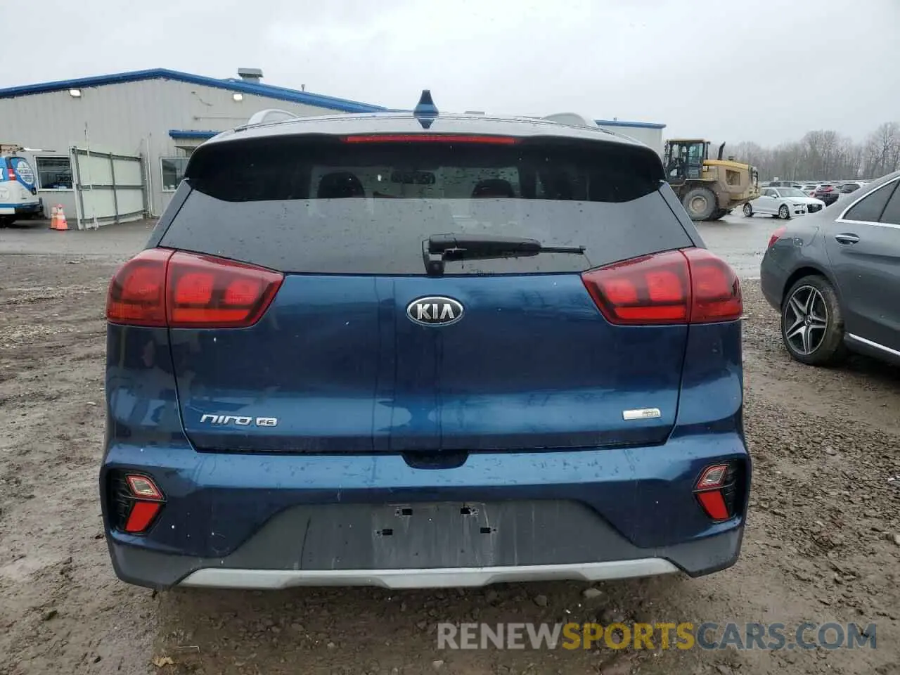 6 Photograph of a damaged car KNDCB3LC0L5421612 KIA NIRO 2020