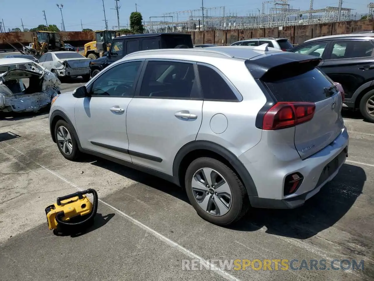 2 Photograph of a damaged car KNDCB3LC2L5397412 KIA NIRO 2020
