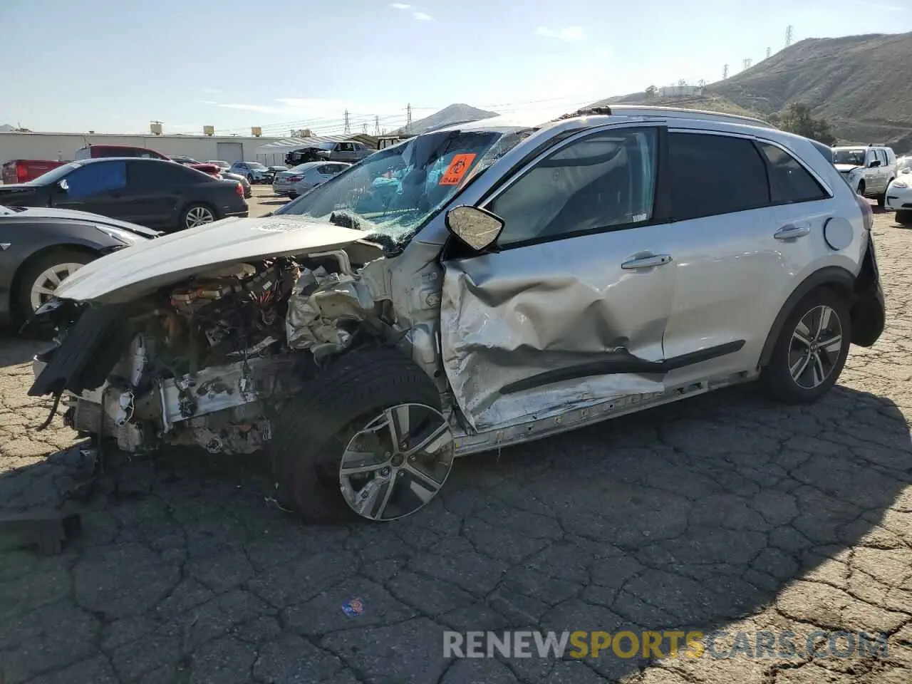 1 Photograph of a damaged car KNDCB3LC2L5419571 KIA NIRO 2020