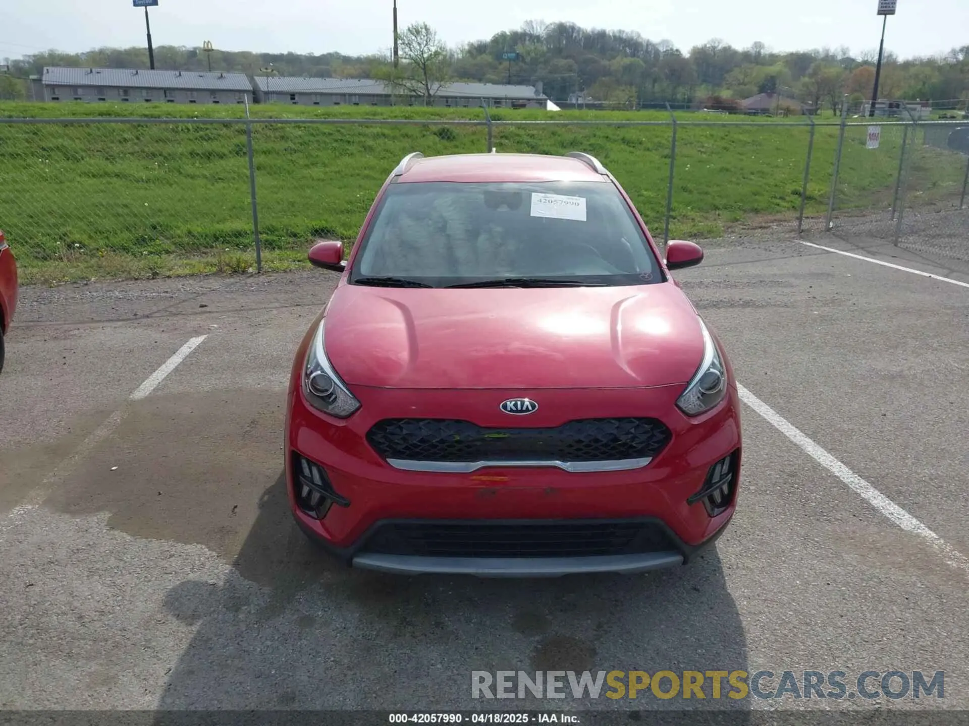 12 Photograph of a damaged car KNDCB3LC2L5420378 KIA NIRO 2020