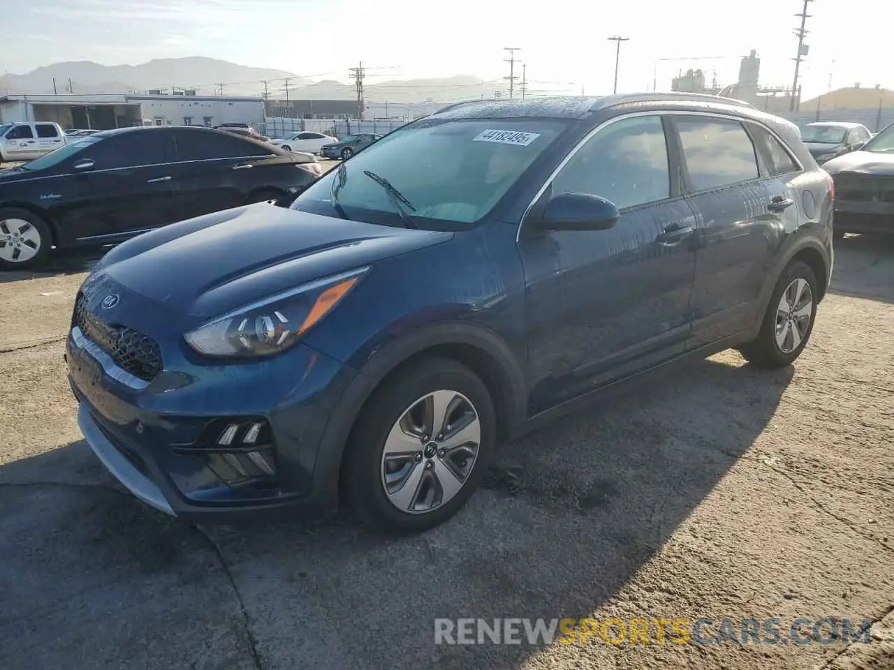 1 Photograph of a damaged car KNDCB3LC4L5397881 KIA NIRO 2020