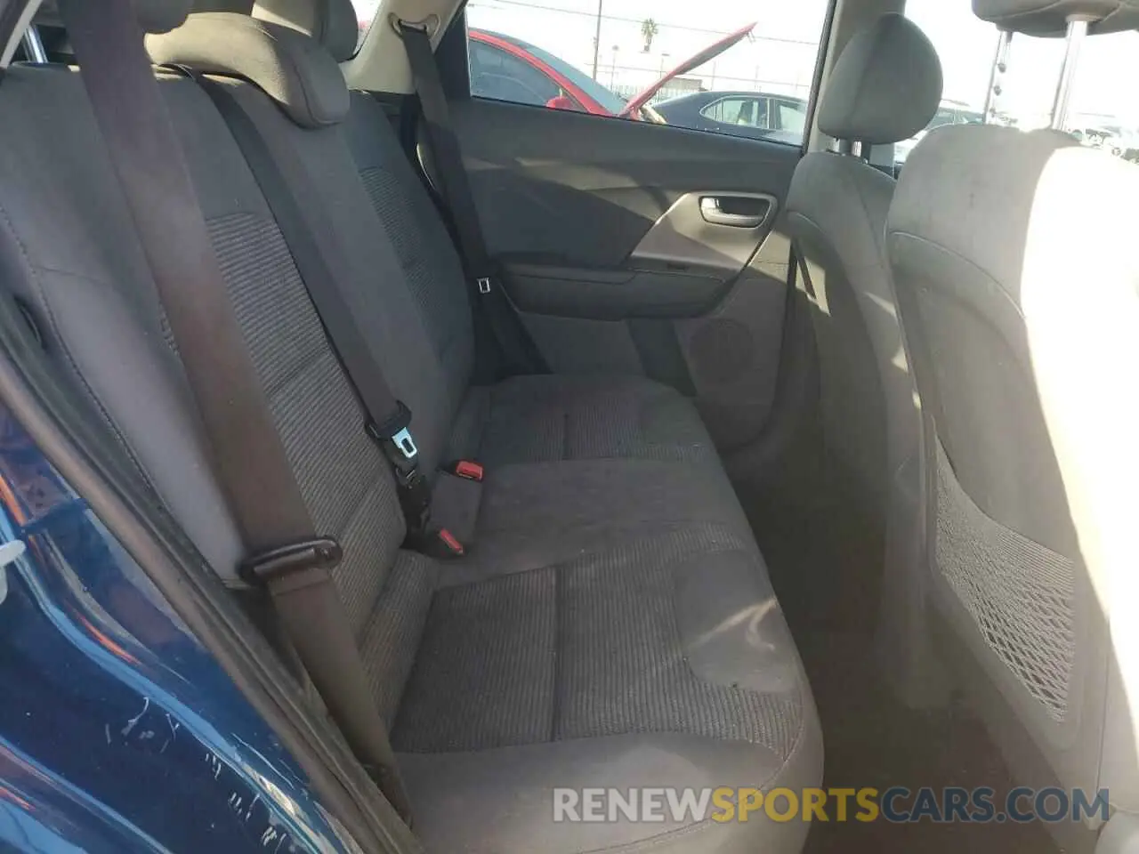11 Photograph of a damaged car KNDCB3LC4L5397881 KIA NIRO 2020