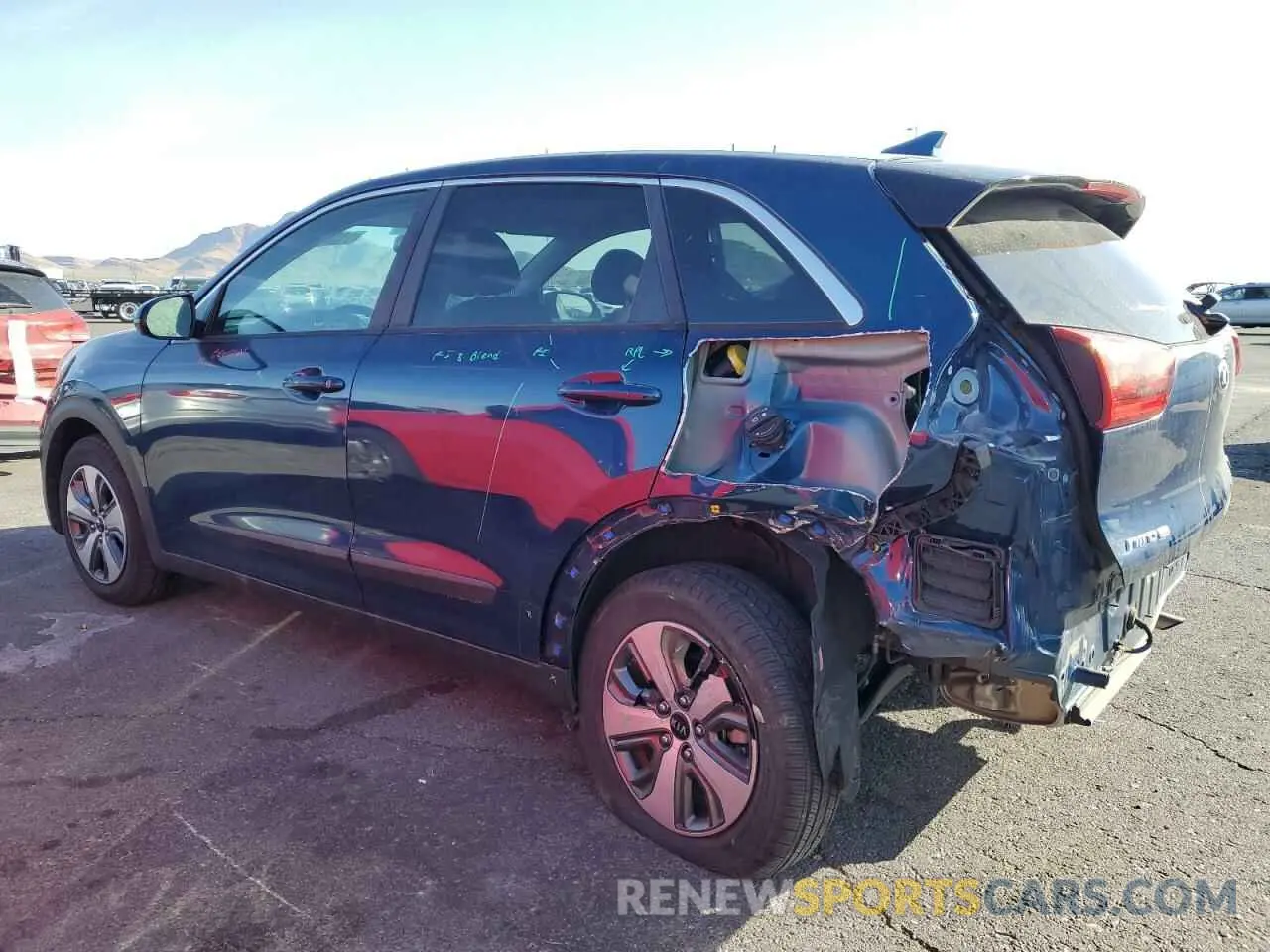 2 Photograph of a damaged car KNDCB3LC7L5394568 KIA NIRO 2020