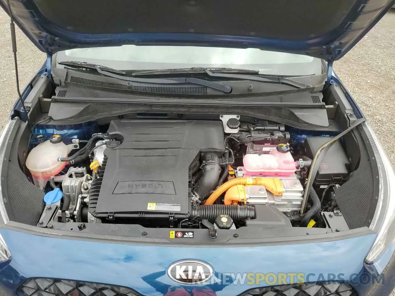 12 Photograph of a damaged car KNDCB3LC7L5439525 KIA NIRO 2020