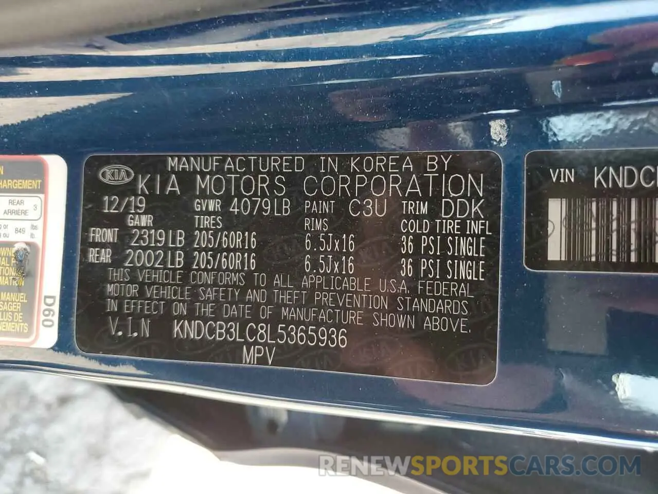 13 Photograph of a damaged car KNDCB3LC8L5365936 KIA NIRO 2020