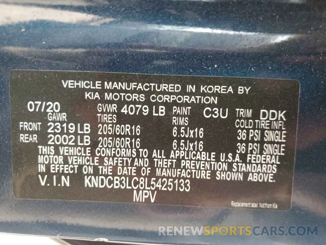 12 Photograph of a damaged car KNDCB3LC8L5425133 KIA NIRO 2020