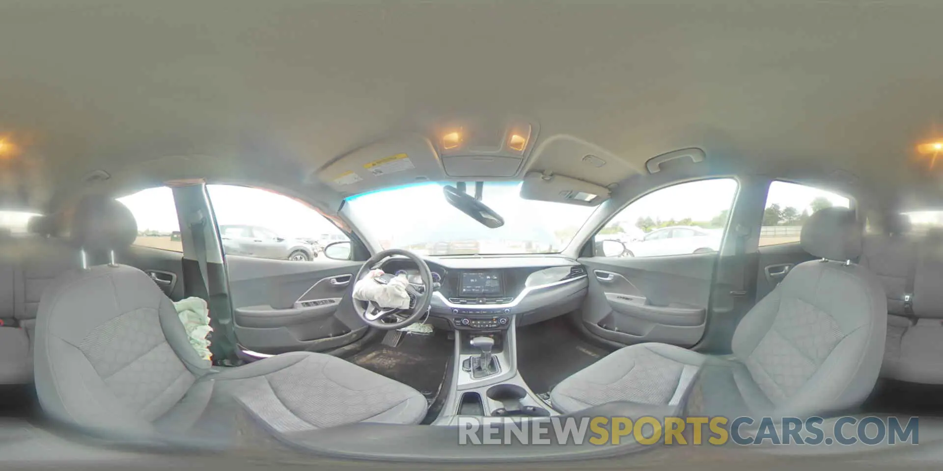 14 Photograph of a damaged car KNDCB3LC8L5425133 KIA NIRO 2020