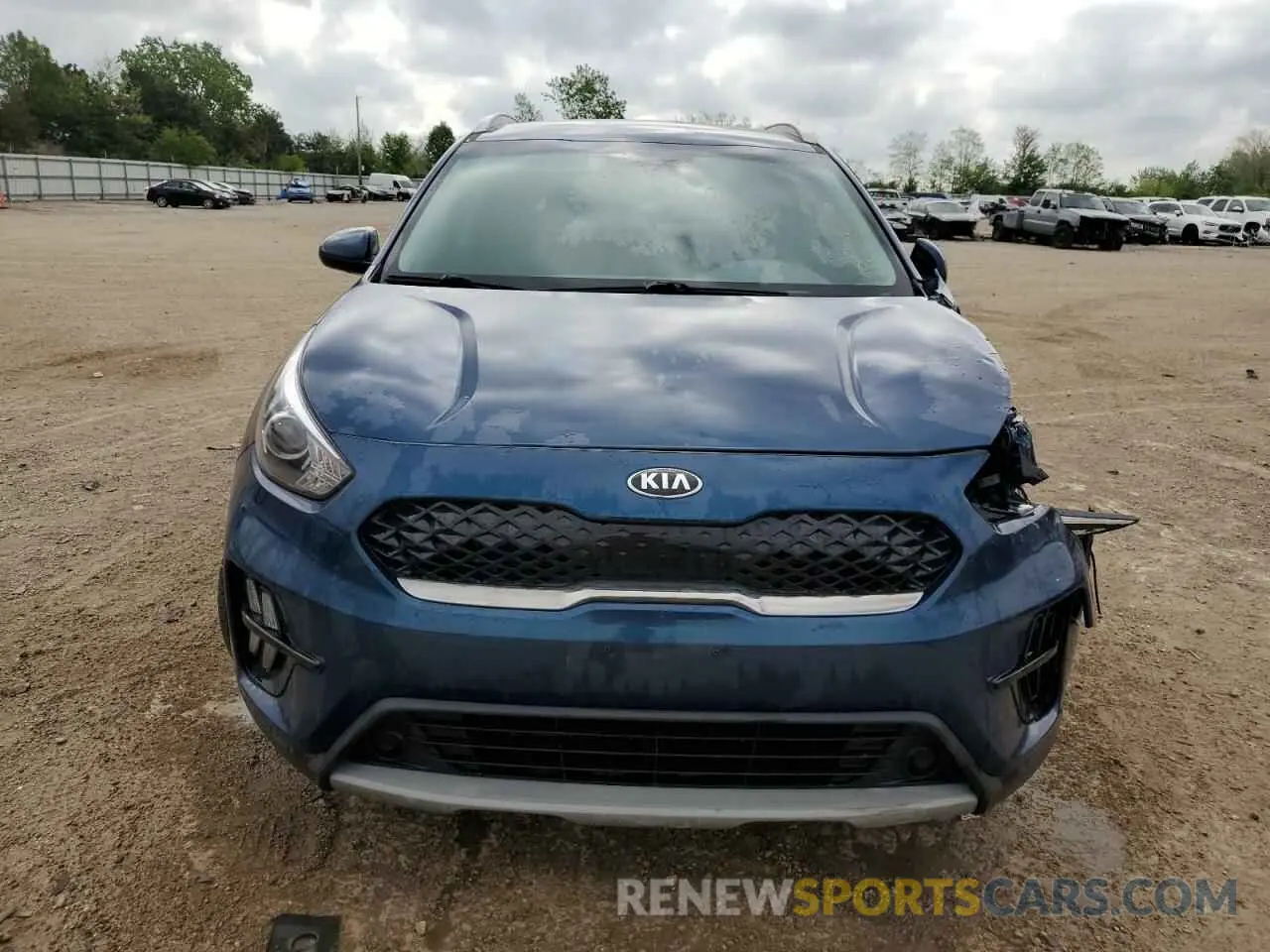 5 Photograph of a damaged car KNDCB3LC8L5425133 KIA NIRO 2020