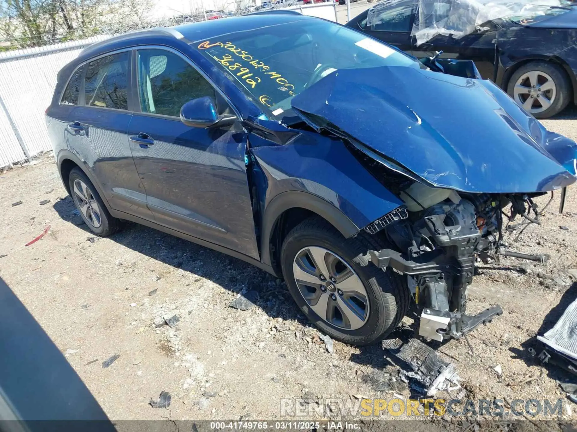 1 Photograph of a damaged car KNDCB3LC9L5368912 KIA NIRO 2020