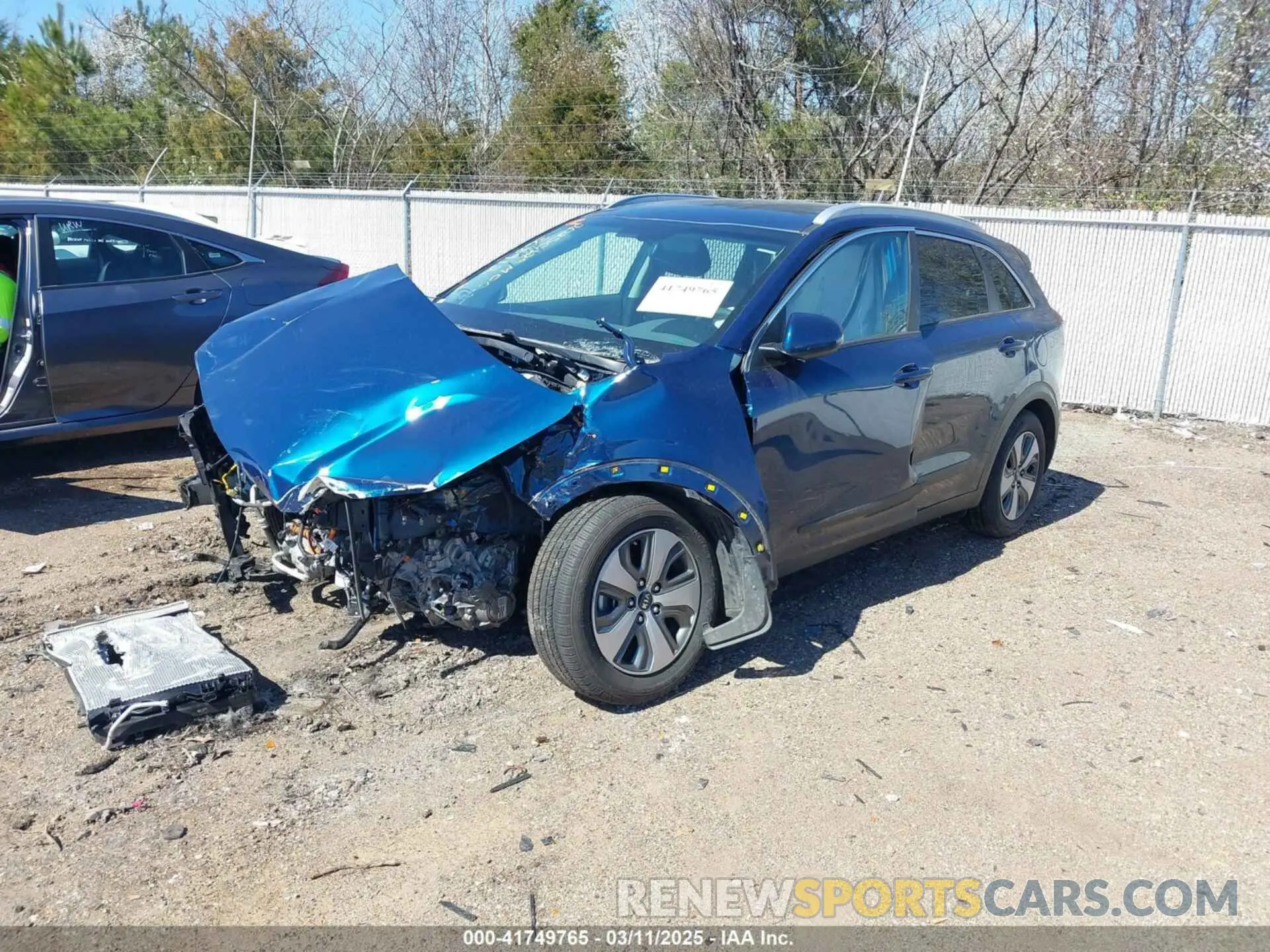 2 Photograph of a damaged car KNDCB3LC9L5368912 KIA NIRO 2020