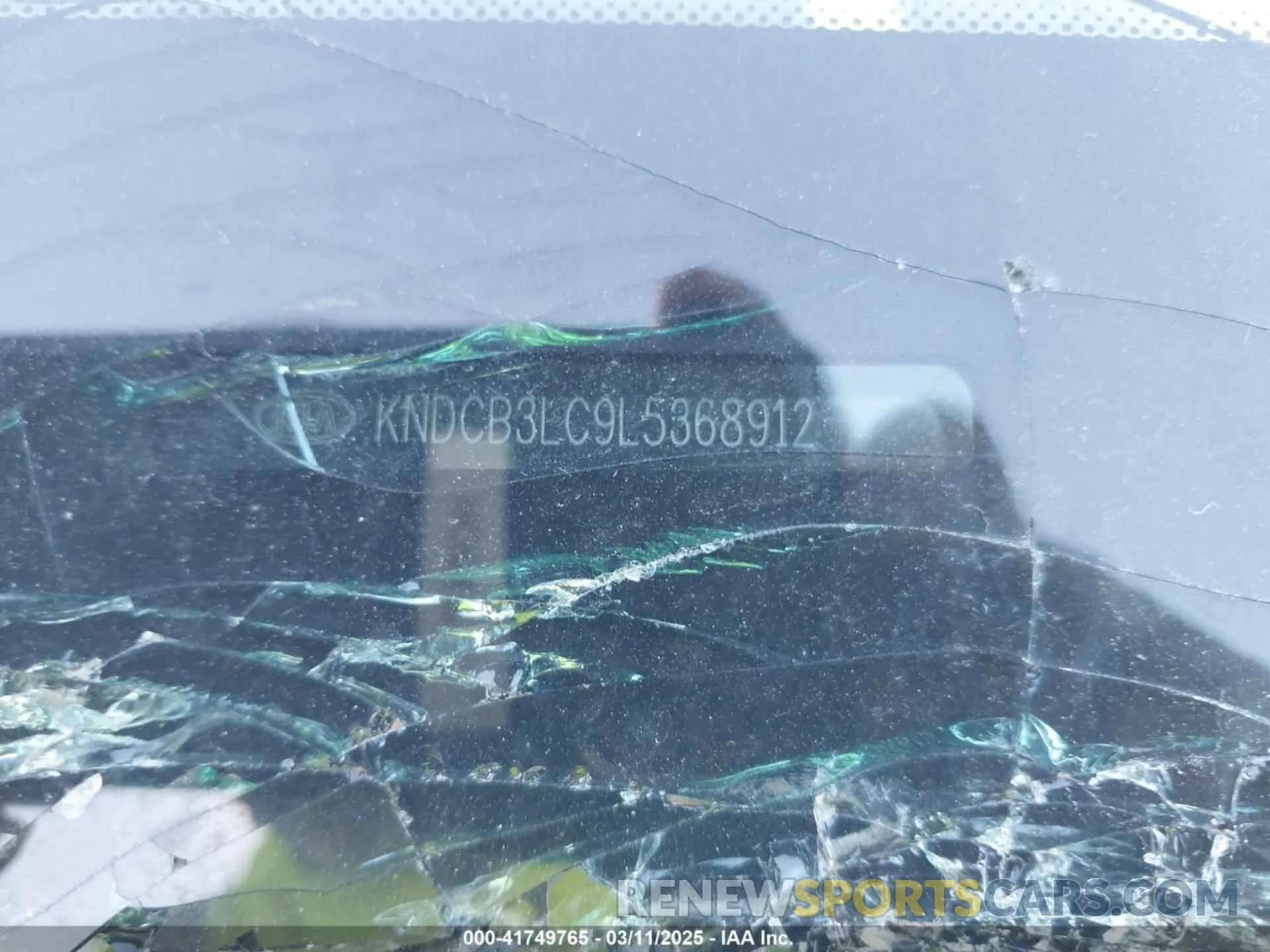 9 Photograph of a damaged car KNDCB3LC9L5368912 KIA NIRO 2020