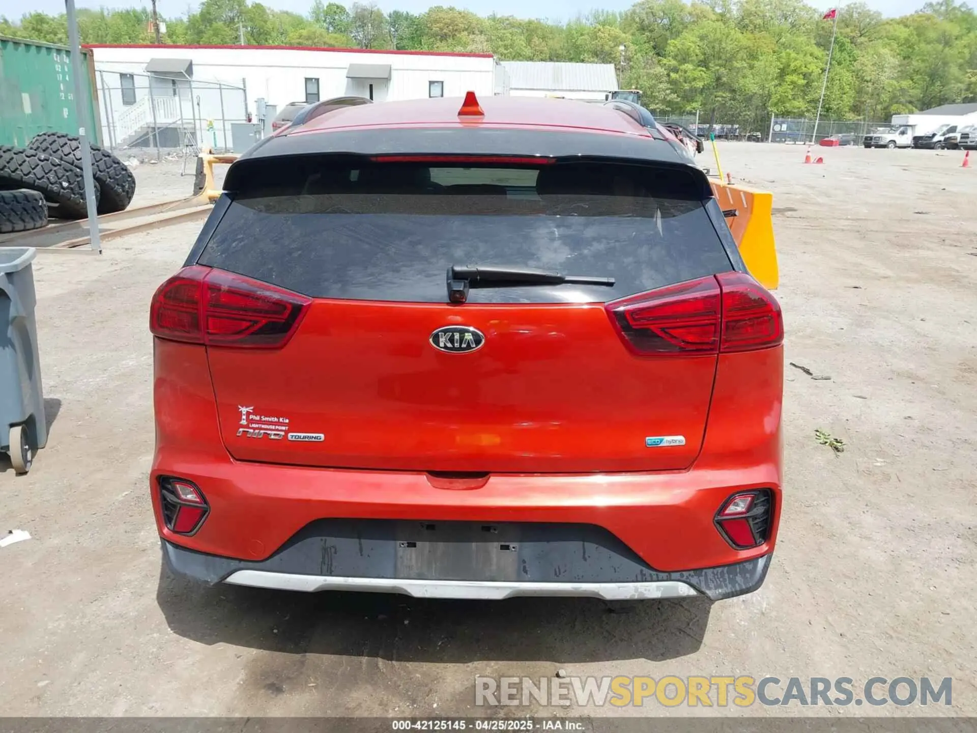 16 Photograph of a damaged car KNDCC3LC7L5393563 KIA NIRO 2020