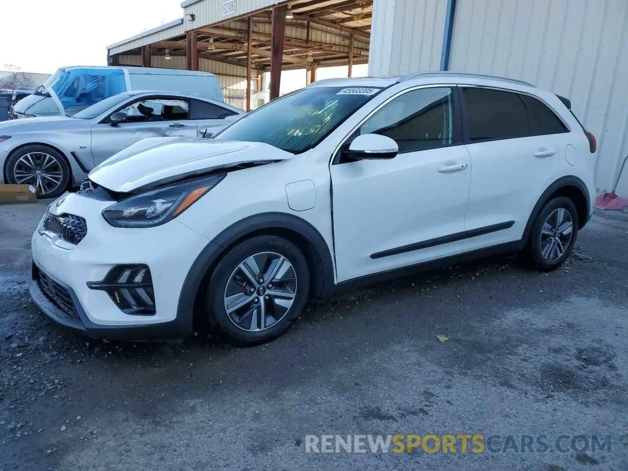 1 Photograph of a damaged car KNDCC3LD5L5364054 KIA NIRO 2020