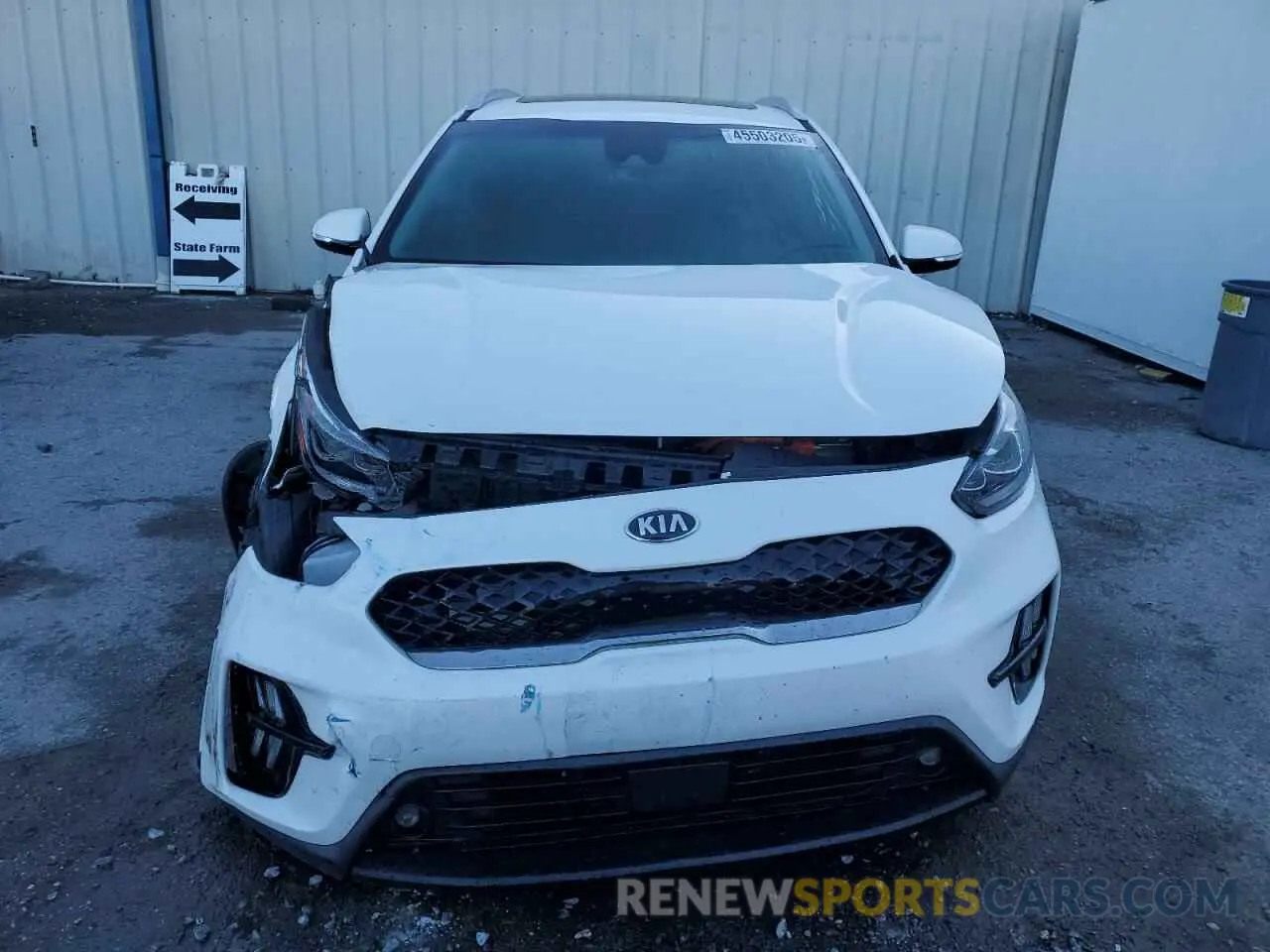 5 Photograph of a damaged car KNDCC3LD5L5364054 KIA NIRO 2020