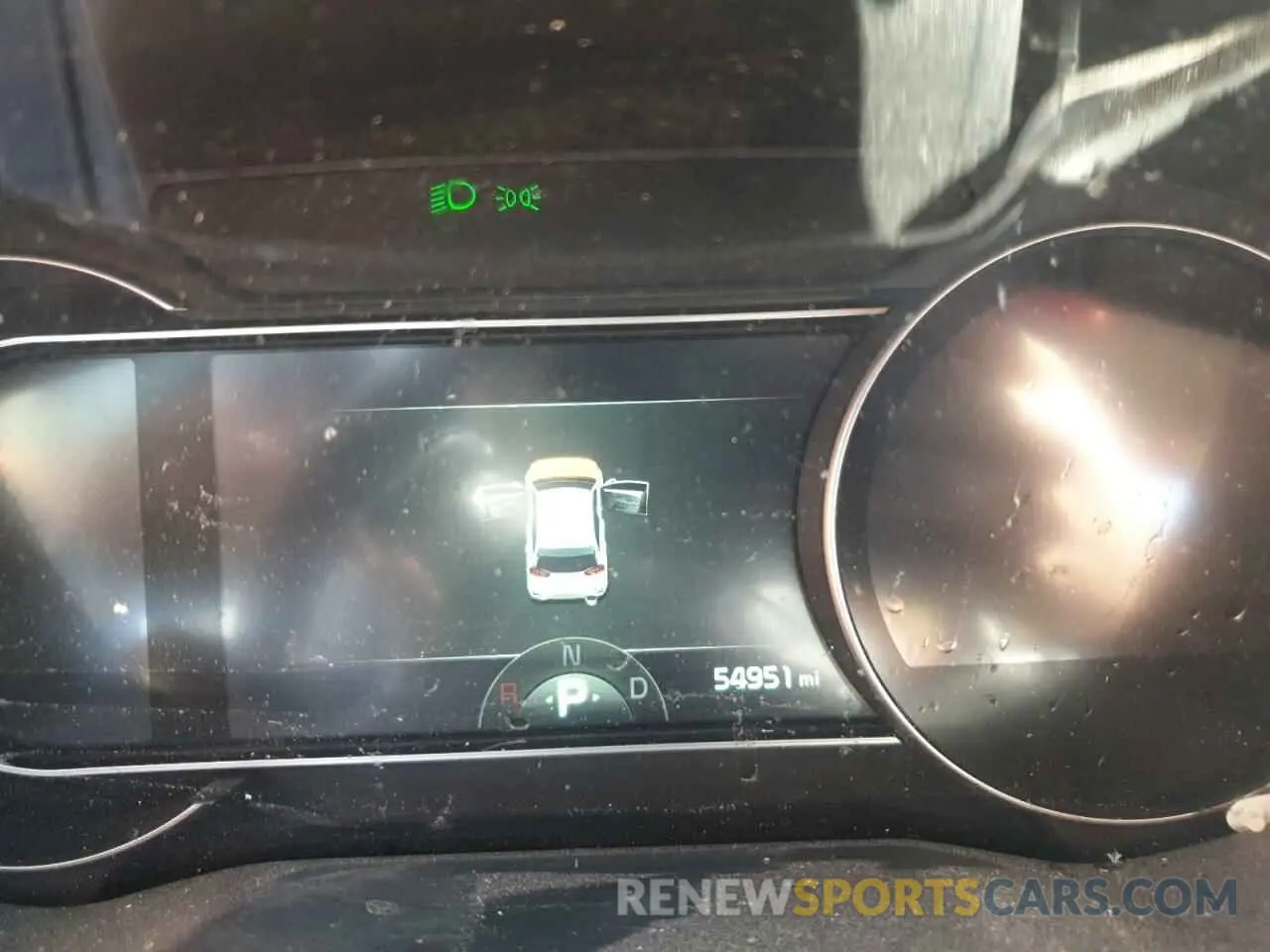 9 Photograph of a damaged car KNDCC3LG0L5080972 KIA NIRO 2020