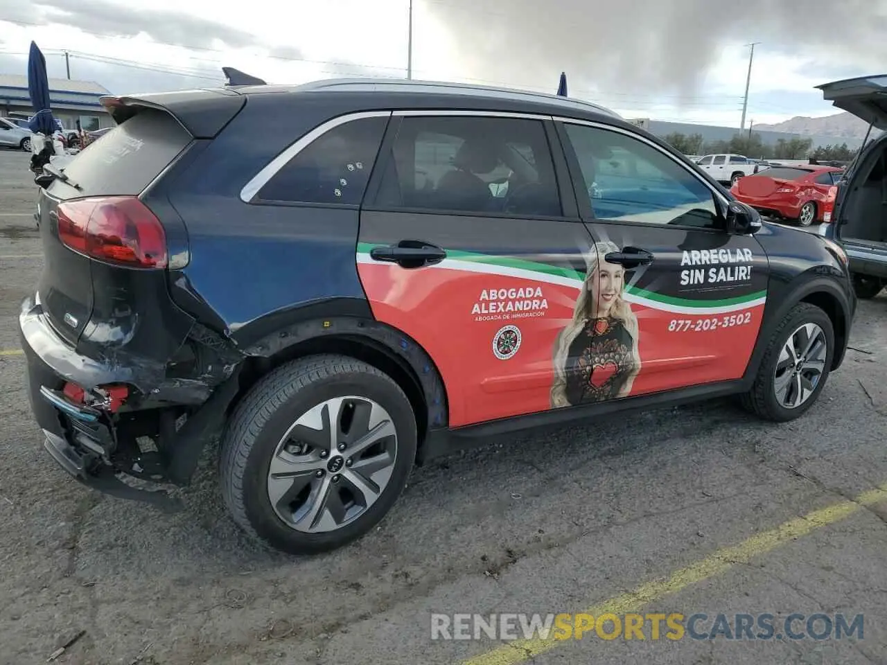 3 Photograph of a damaged car KNDCC3LG1L5074842 KIA NIRO 2020