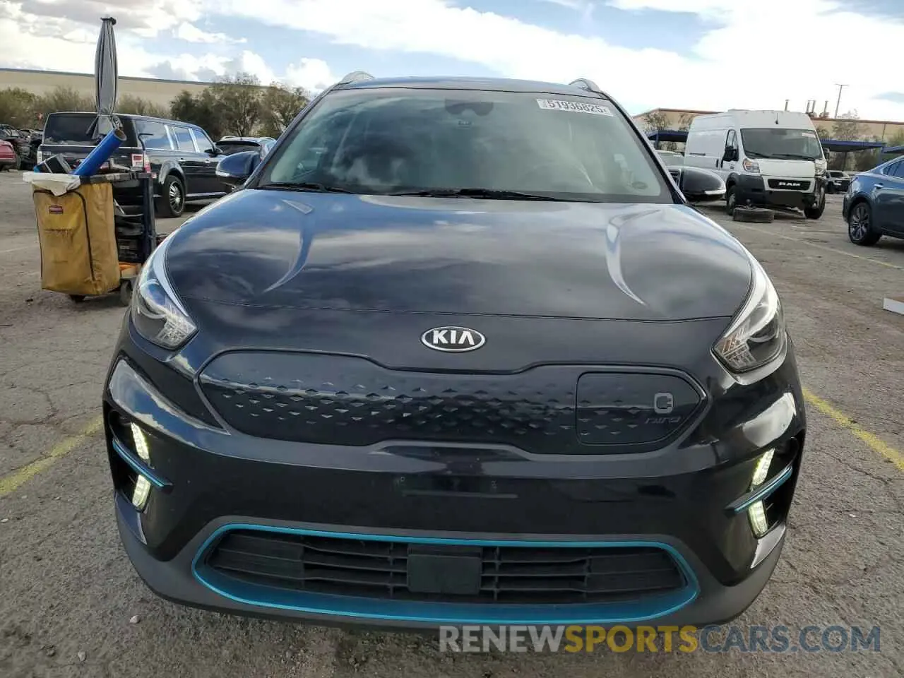 5 Photograph of a damaged car KNDCC3LG1L5074842 KIA NIRO 2020