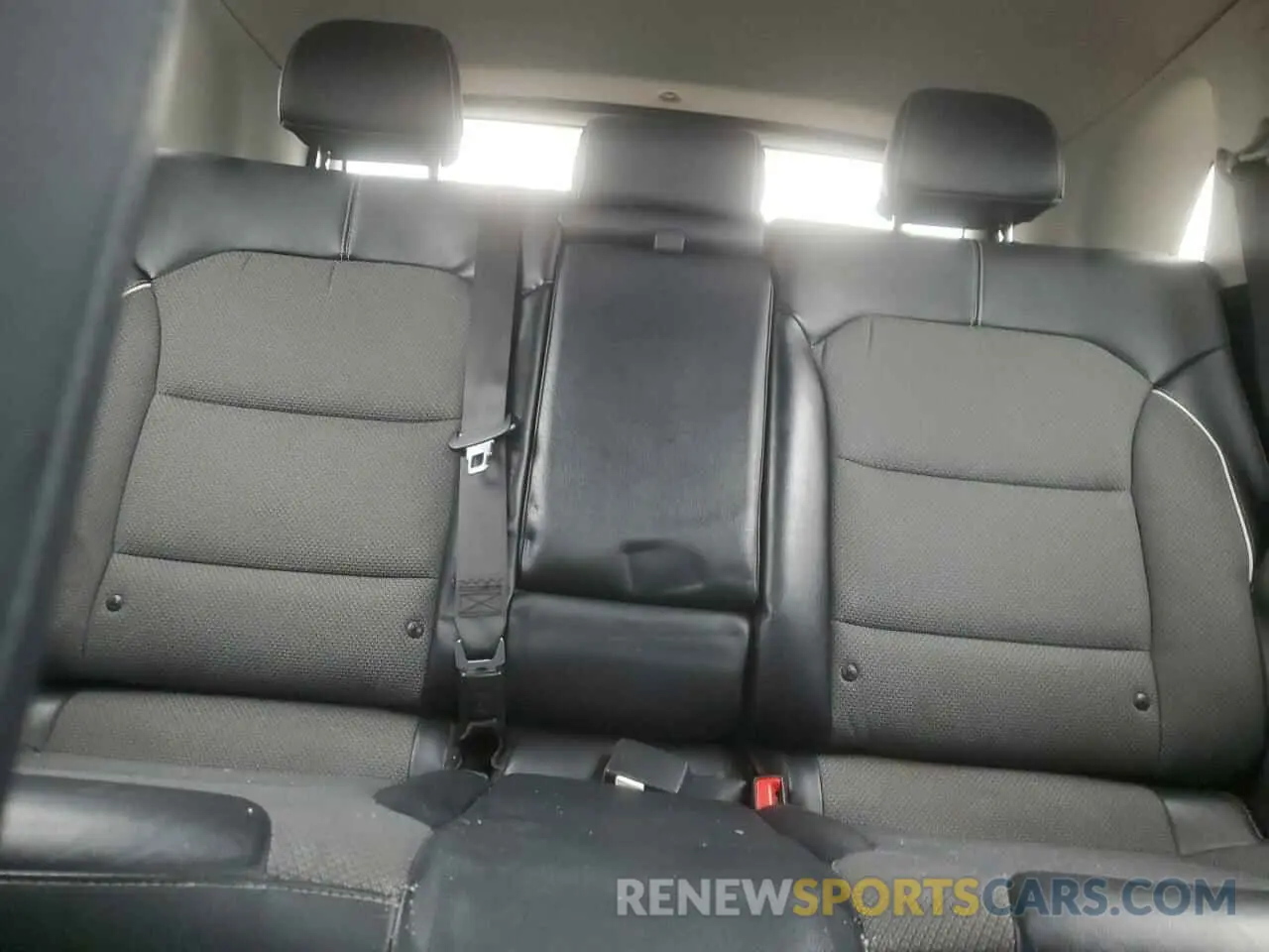 10 Photograph of a damaged car KNDCC3LG2L5056544 KIA NIRO 2020