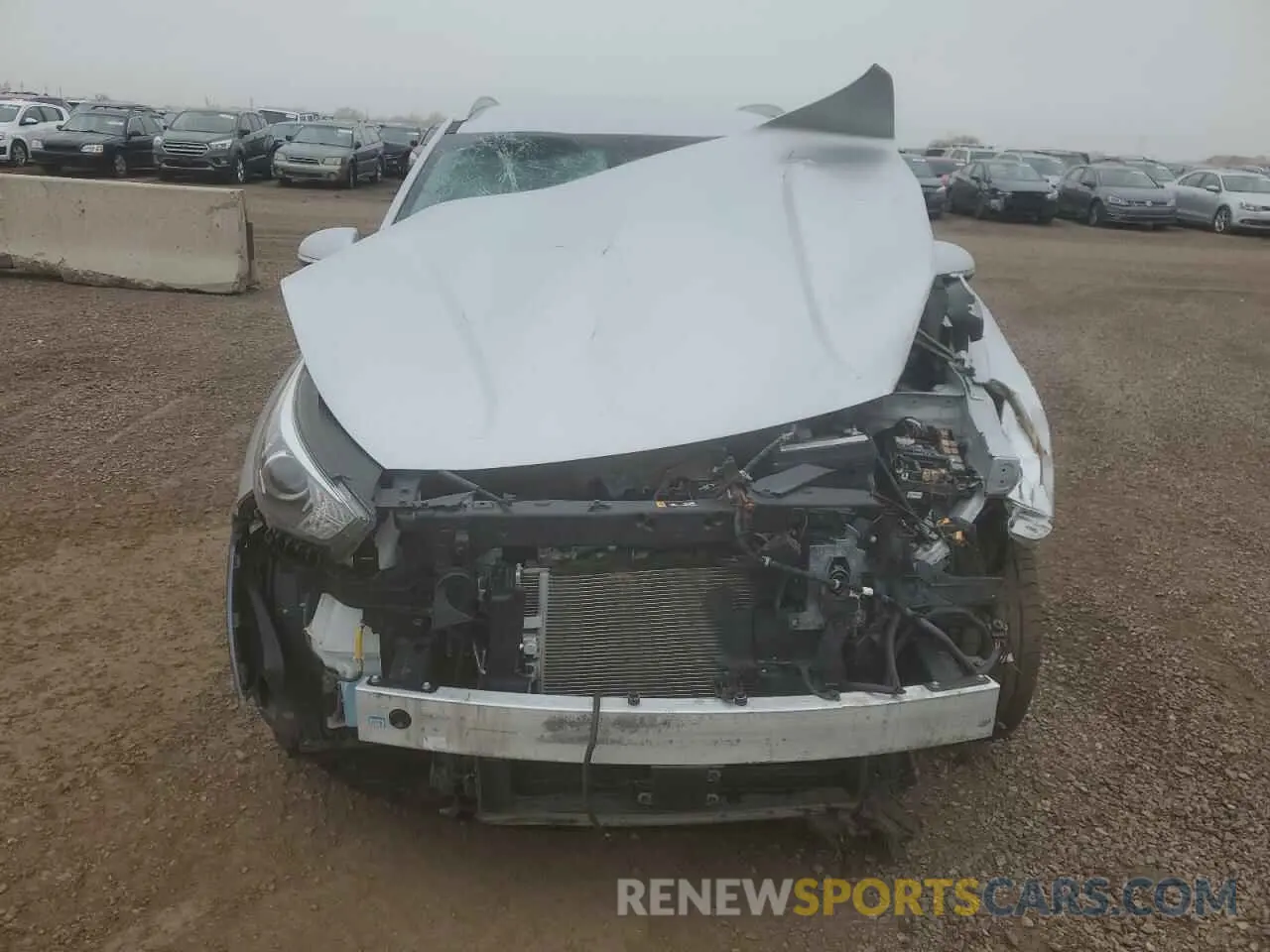5 Photograph of a damaged car KNDCC3LG2L5056544 KIA NIRO 2020