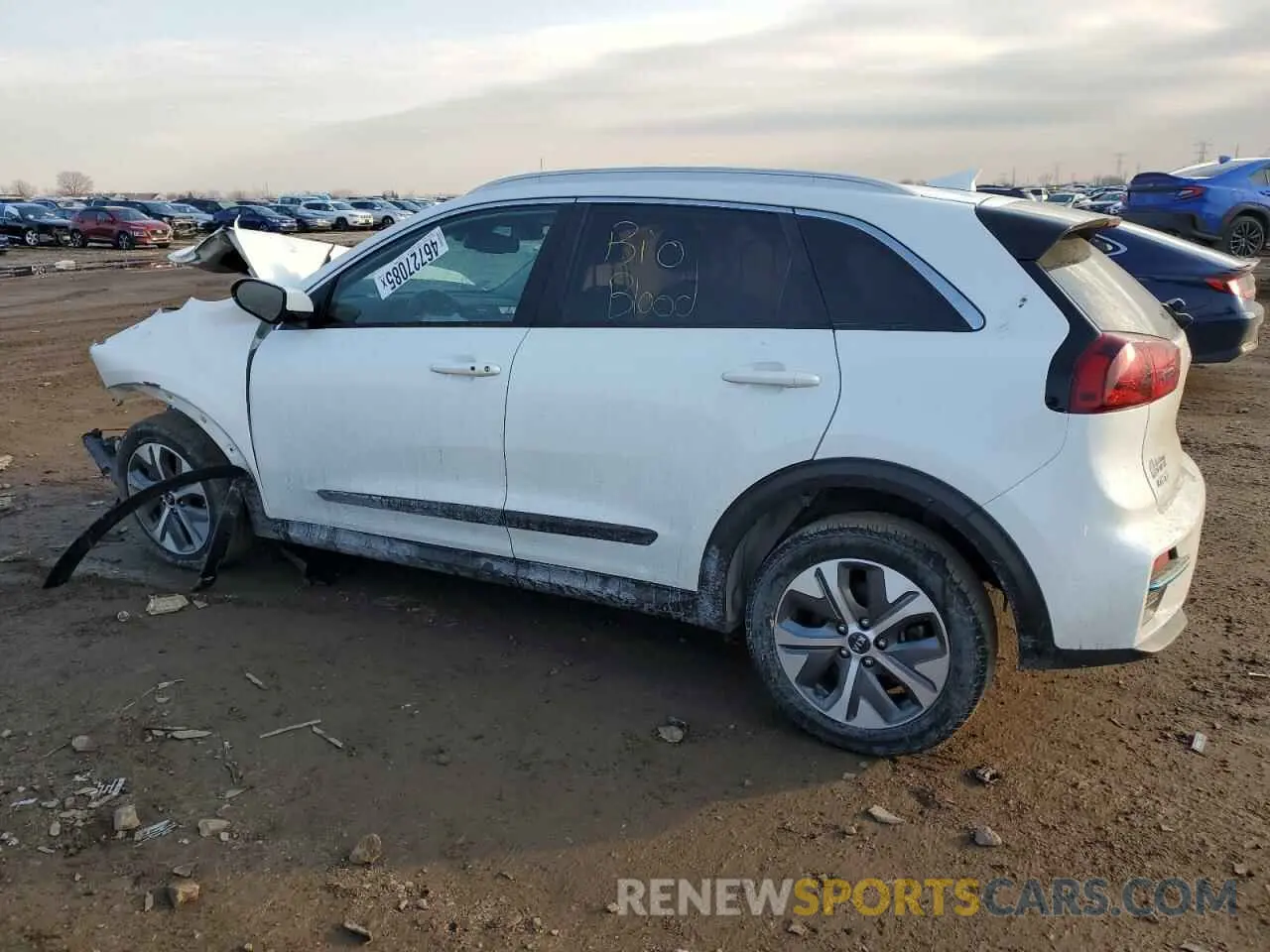 2 Photograph of a damaged car KNDCC3LG2L5072789 KIA NIRO 2020