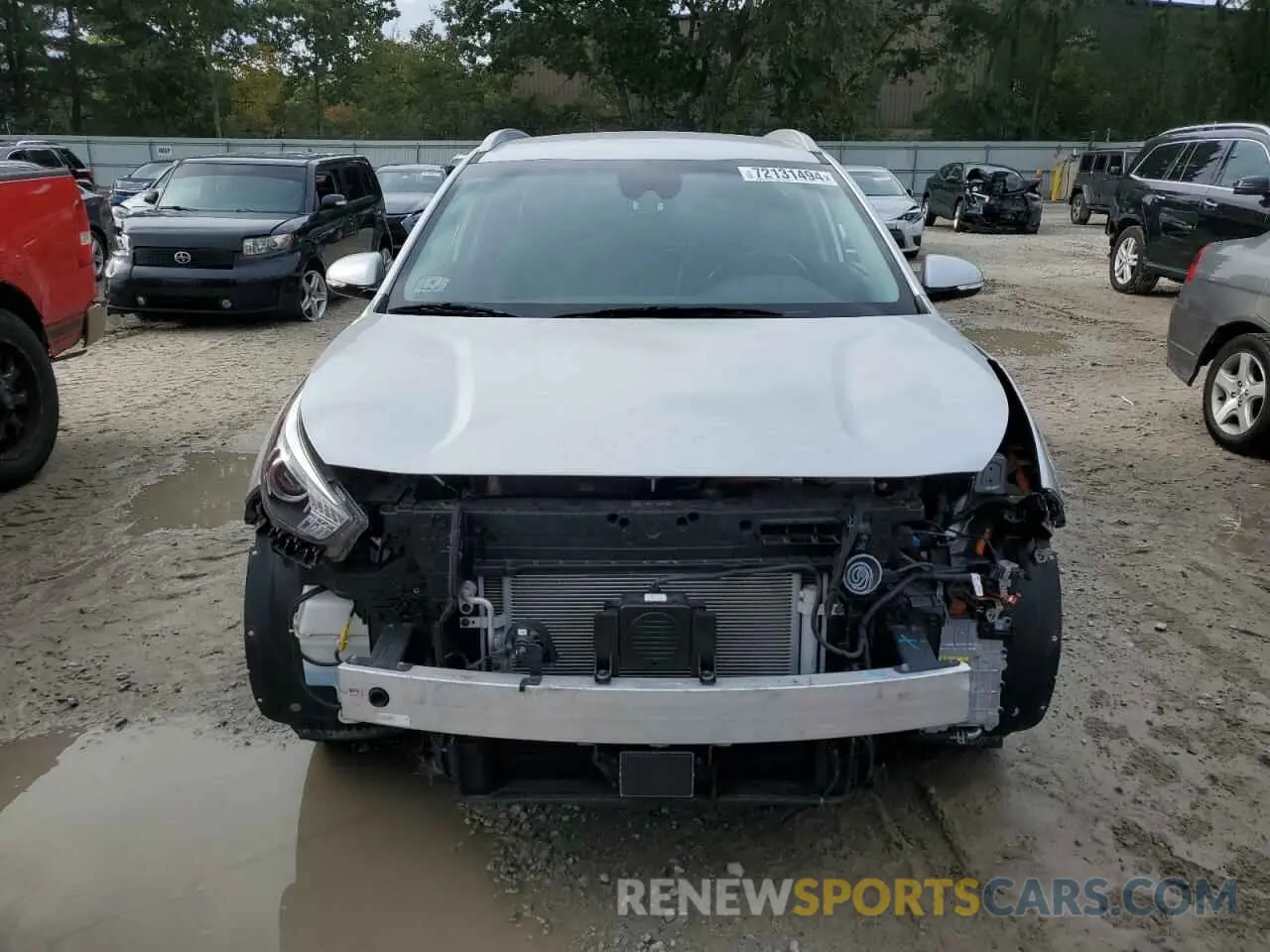 5 Photograph of a damaged car KNDCD3LD4L5387970 KIA NIRO 2020